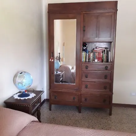 Casa De Servi Lägenhet *